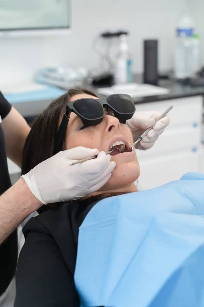 Salle de stérilisation au Cabinet des 4 Chemins à Mérignac. cabinet de dentiste à Mérignac, proche de Bordeaux